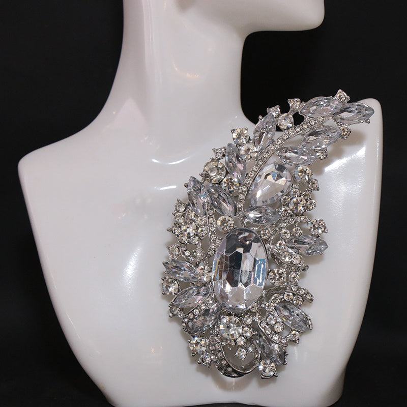 Elegant Luxury Rhinestone Brooch Pin