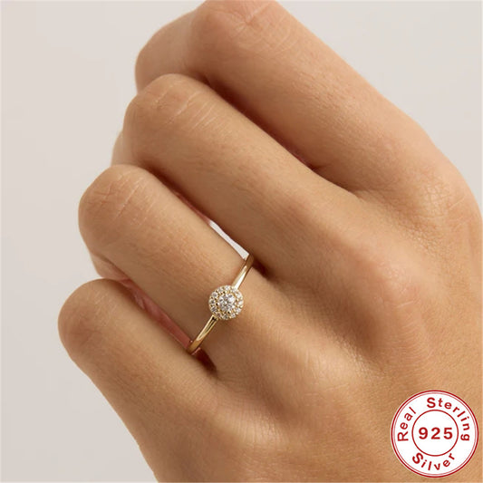 Wind Rounded Corner Moissanite Ring 18K Gold - Uniquely Yours Designs