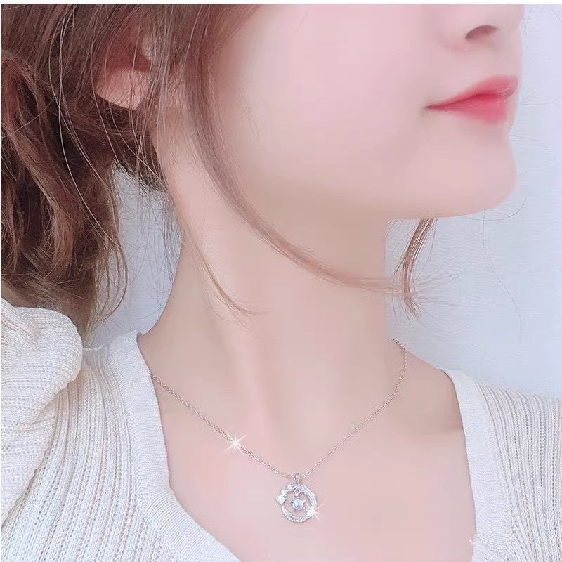 925 Silver Plated  Feather Shape Pendant Necklace Moonstone Round Bead Jewelry Choker Gift Doba